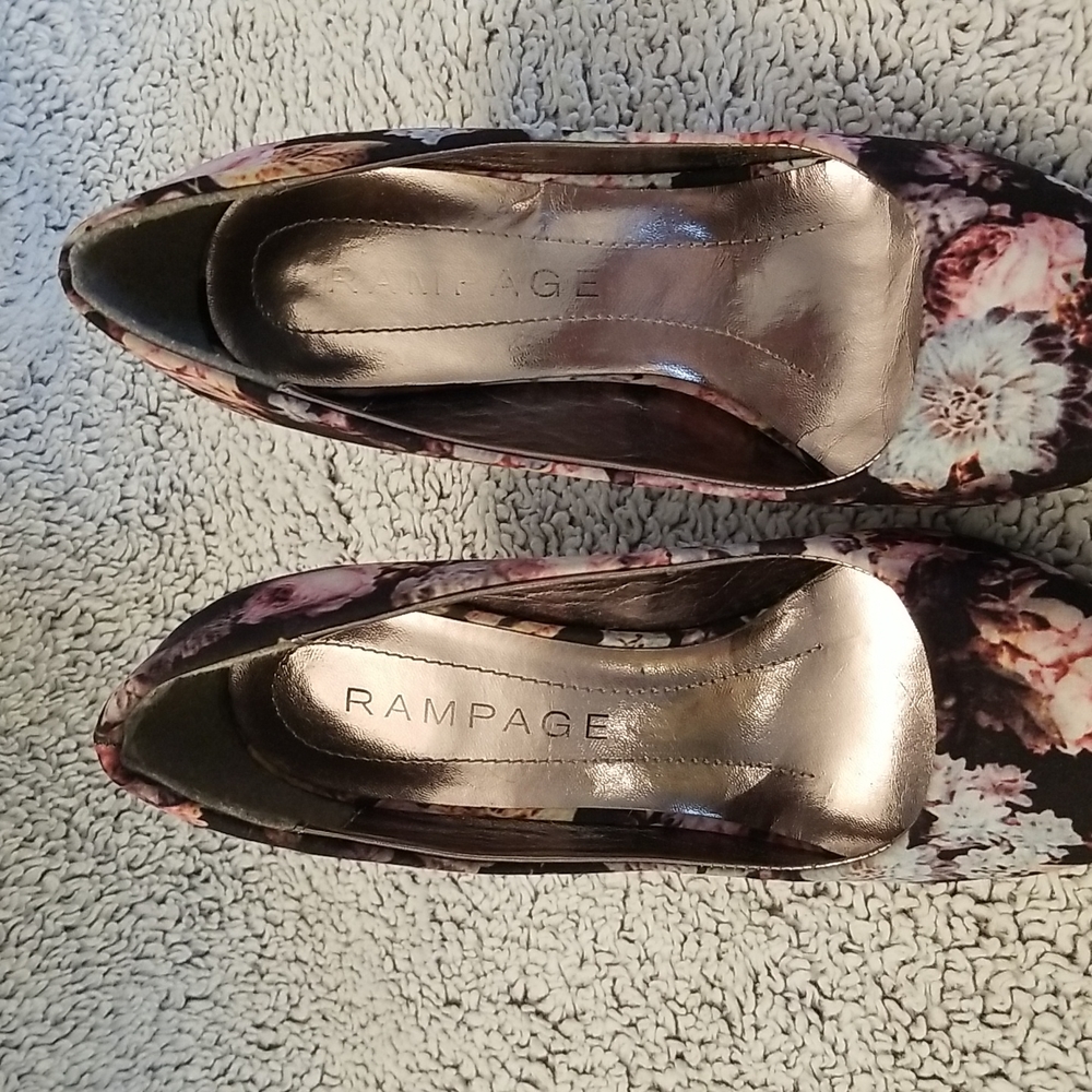 Rampage Floral Pattern 3.5" Stiletto High Heel Shoe - Picture 5 of 8